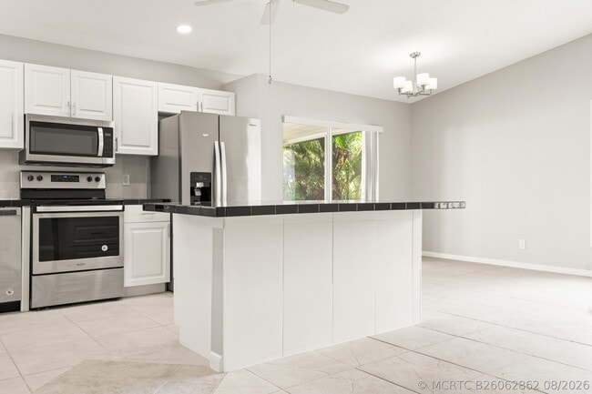 Building Photo - 1209 Pine Sage Cir