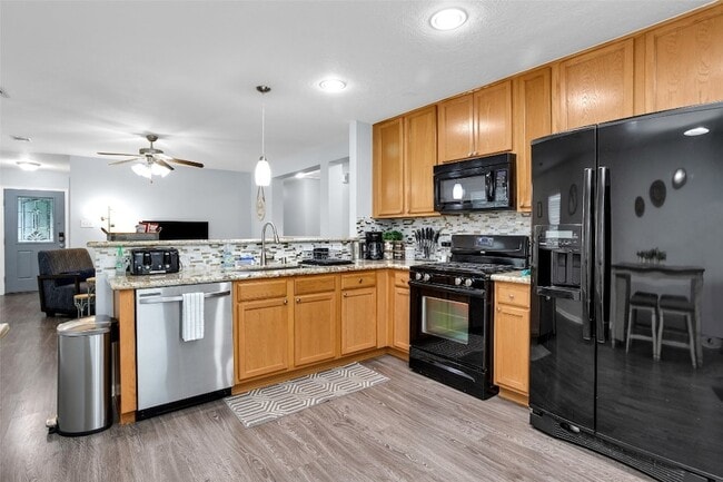 Building Photo - 3015 Beacon Grove St