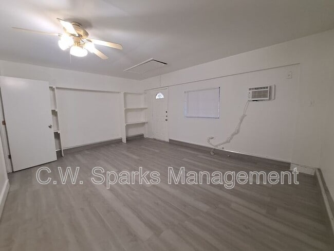 Building Photo - 3517 Hillridge Dr