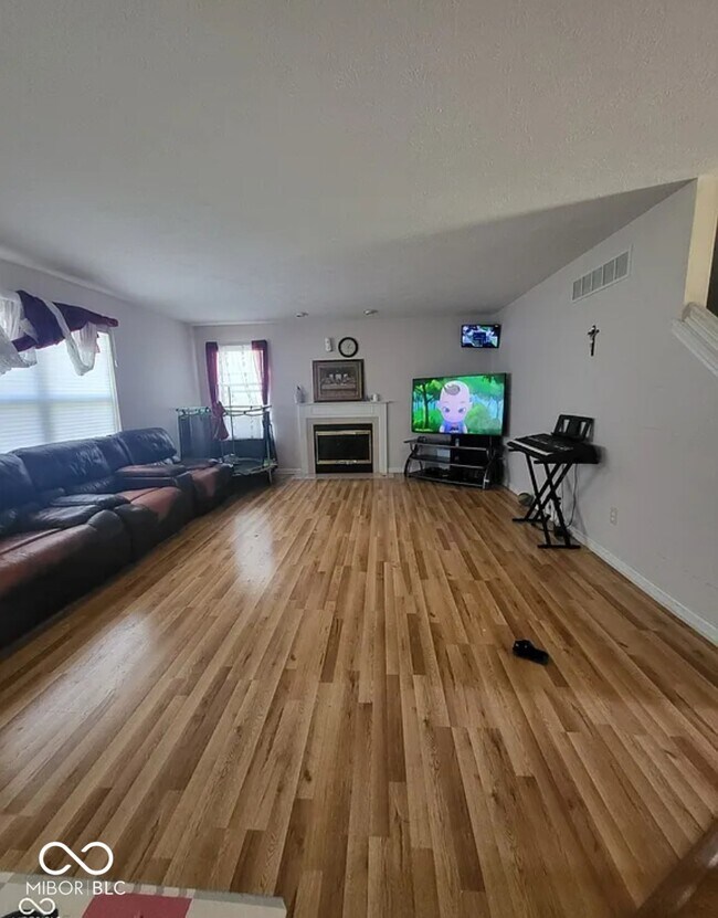 Building Photo - 4344 Teakwood Ln