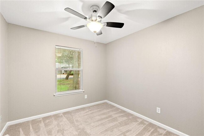 Building Photo - 9708 Moorberry St