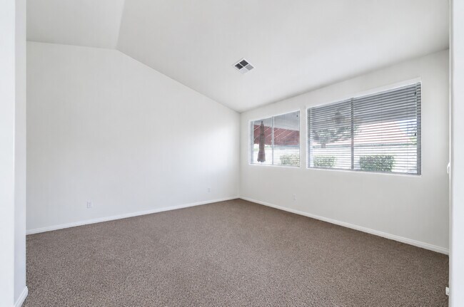 Building Photo - 9802 Bourbon Rose Ct