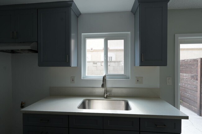 Building Photo - 5309 Boswell Pl