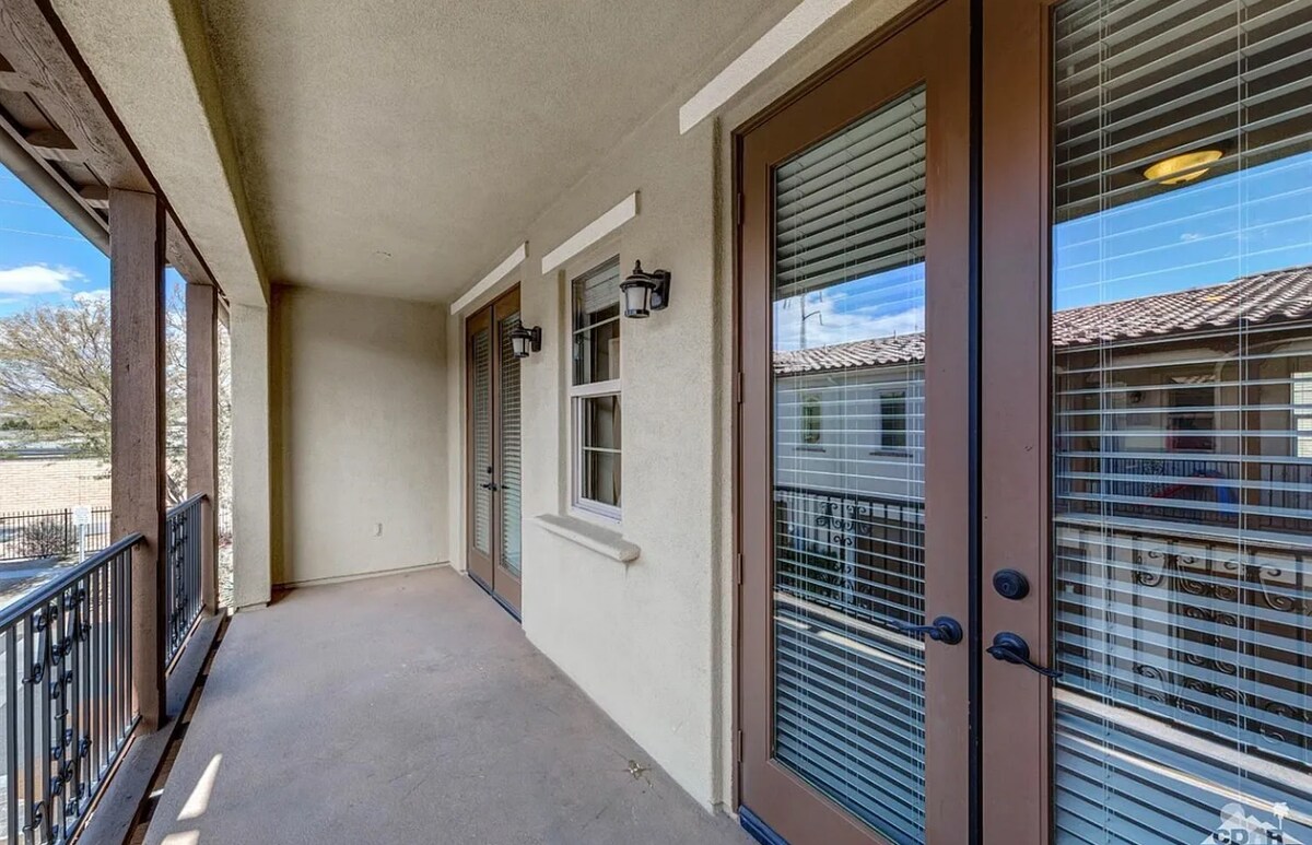 Building Photo - 116 Paseo Bravo