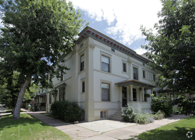 Building Photo - Peerless Apartments