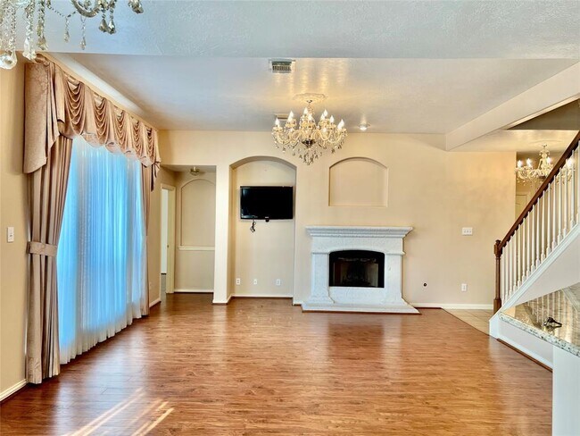 Building Photo - 4202 Grand Plantation Ln