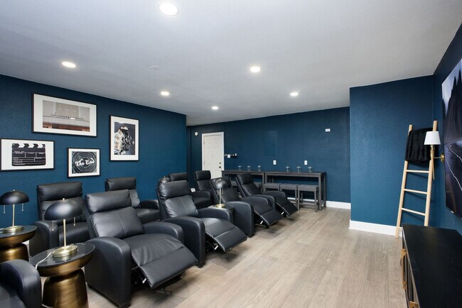 Building Photo - 107 Wickford Way