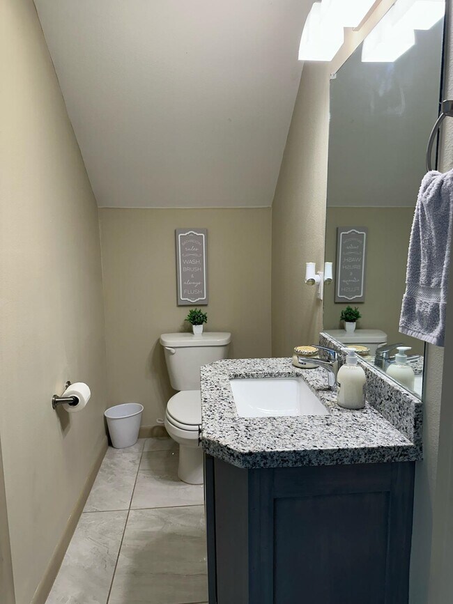 Building Photo - 4101 Blue Quail Rd