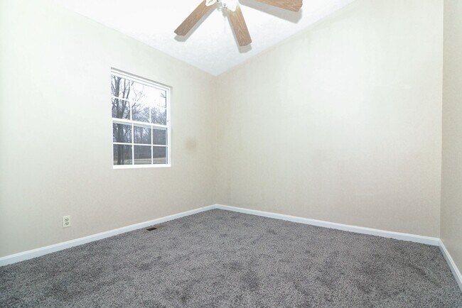 Building Photo - 407 Knox Ave