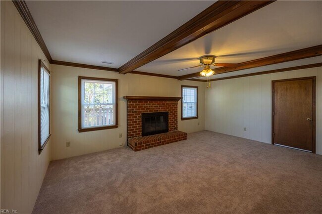 Building Photo - 1045 Backwoods Rd