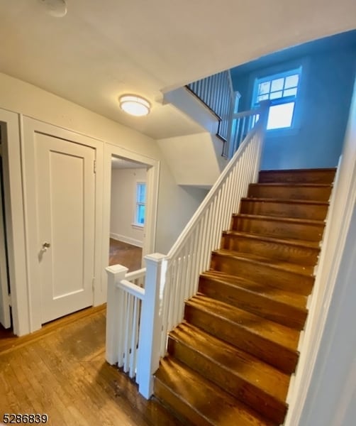 Building Photo - 136 S Centre St