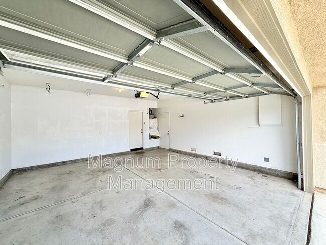 Building Photo - 36367 Sicily Ln