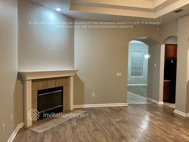 Building Photo - 3826 Westridge Dr