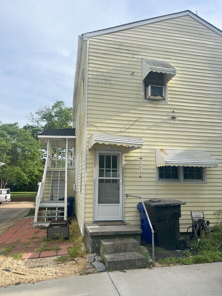 Building Photo - 416 Glasgow St