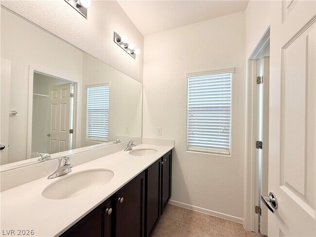 Building Photo - 8435 Spirit Vale Ave