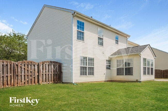 Building Photo - 145 Golden Valley Dr