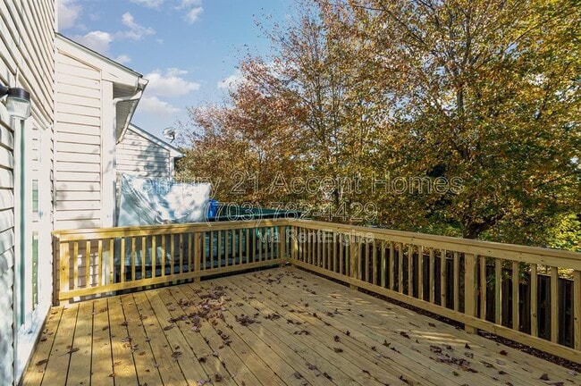 Building Photo - 4035 Cressida Pl