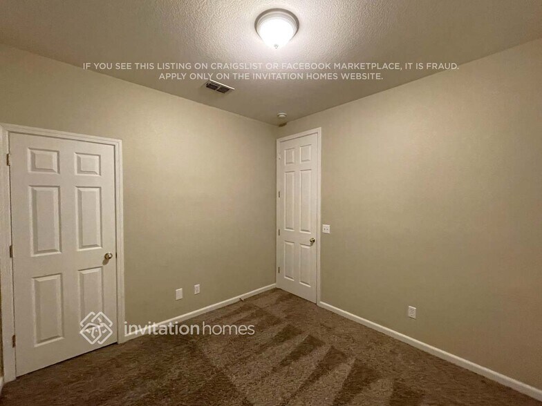 Building Photo - 5736 Bridgecross Dr