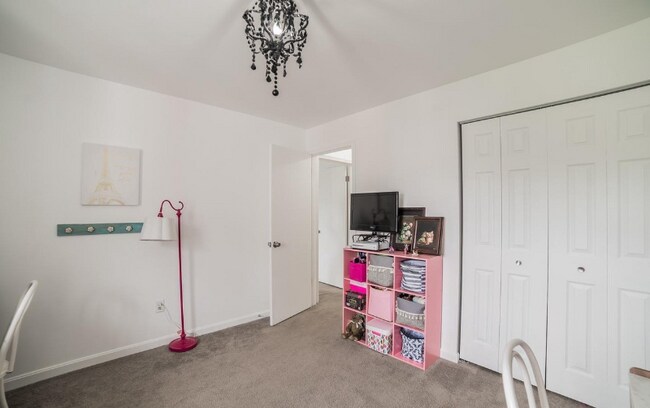 Building Photo - 6607 Rapid Water Way