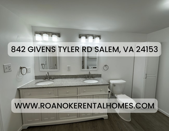 Building Photo - 842 Givens Tyler Rd