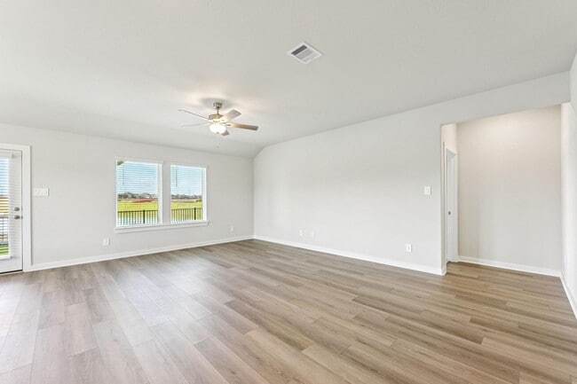 Building Photo - 5503 Bowquiver Ln