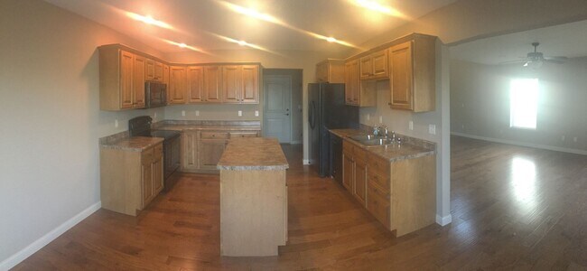 Building Photo - Recently built 3-bed, 2.5-bath home availa...