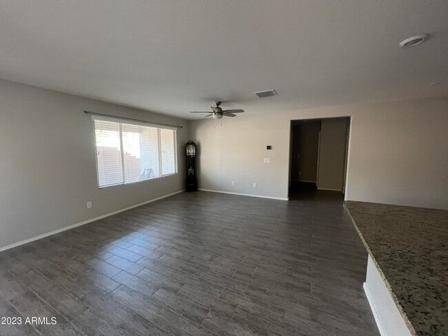 Building Photo - 1144 S Sawyer