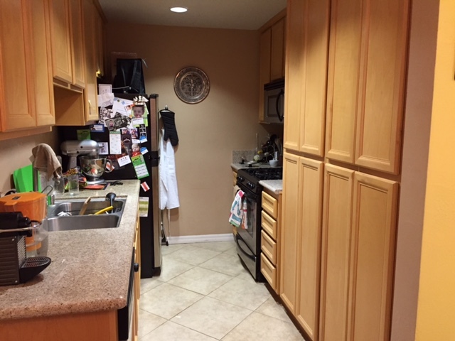 Lots of cabinet space in kitchen - 3647 Jasmine Ave