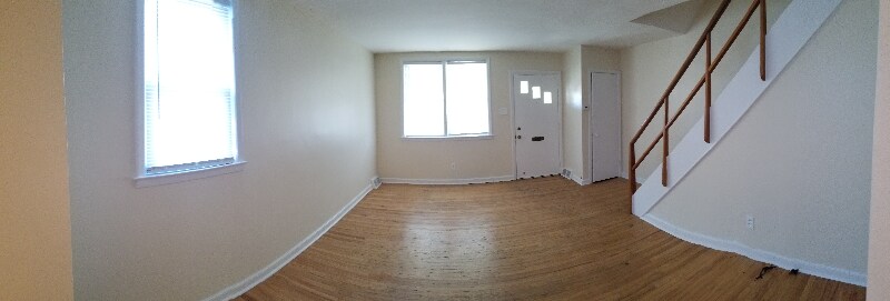 Building Photo - 5965 Houghton St
