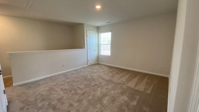 Building Photo - 6221 Ahoskie Dr