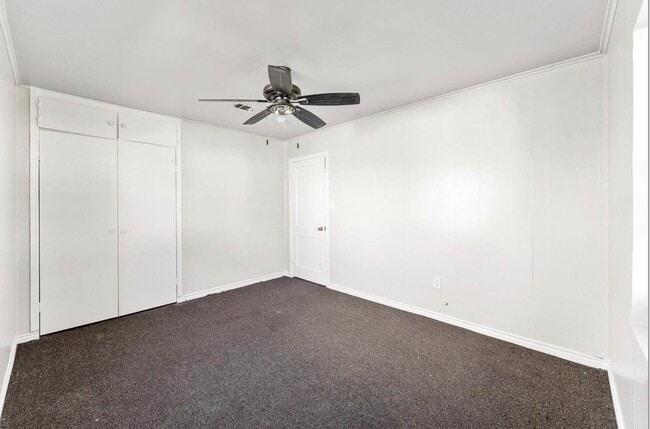 Building Photo - 4637 Carmen St