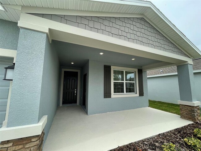 Building Photo - 835 Ofanto Wy