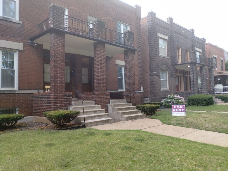 Building Photo - 4354 Laclede Ave