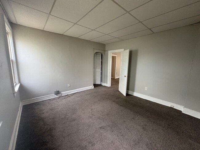 Building Photo - 401 Lafayette Ave