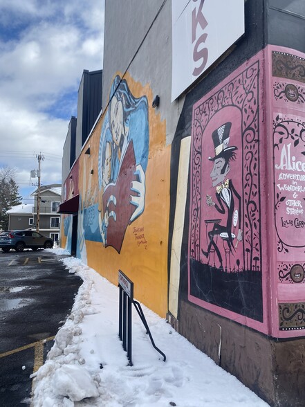 Building Photo - 318 N Central Ave