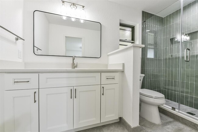 Building Photo - 4707 Northrup Dr