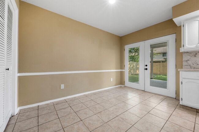 Building Photo - 25306 Mill Pond Ln