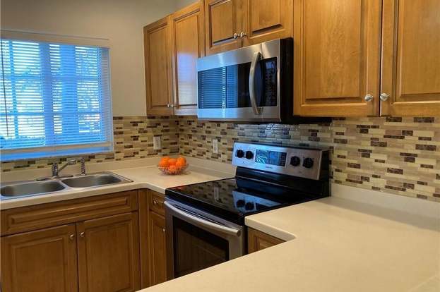 Building Photo - 9430 Ivy Brook Run