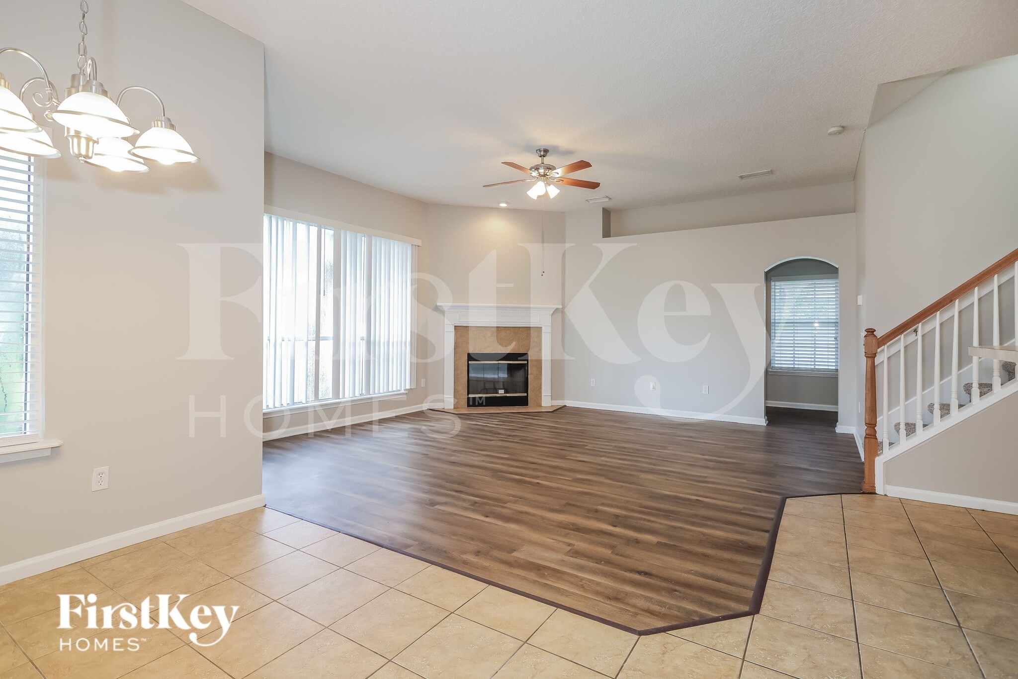 Building Photo - 1909 Holly Oak Dr