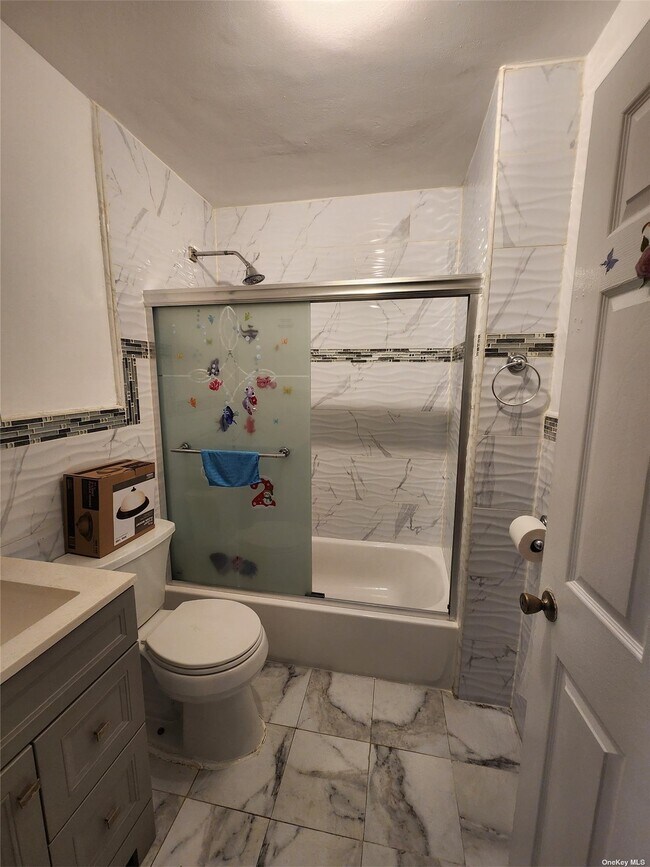 Building Photo - 725 Fountain Ave