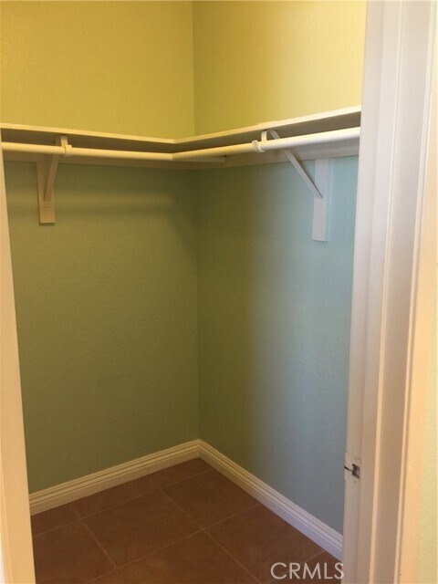 Building Photo - 1817 Cam Viejo