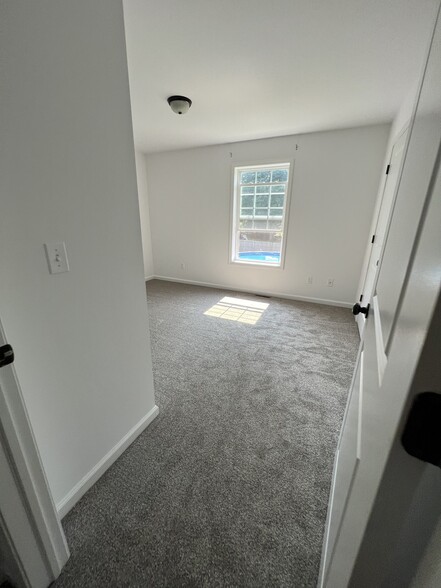 Bedroom 2 - 2 Henry St