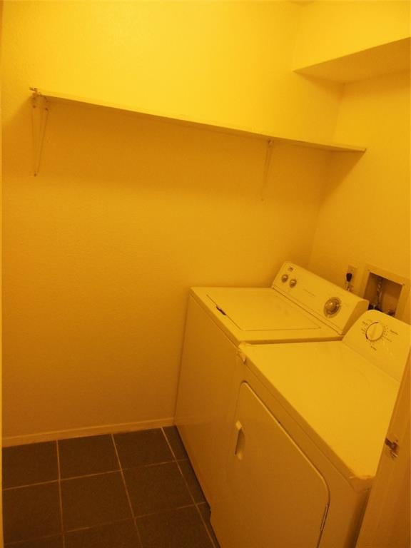 Building Photo - 6500 Sands Point Dr