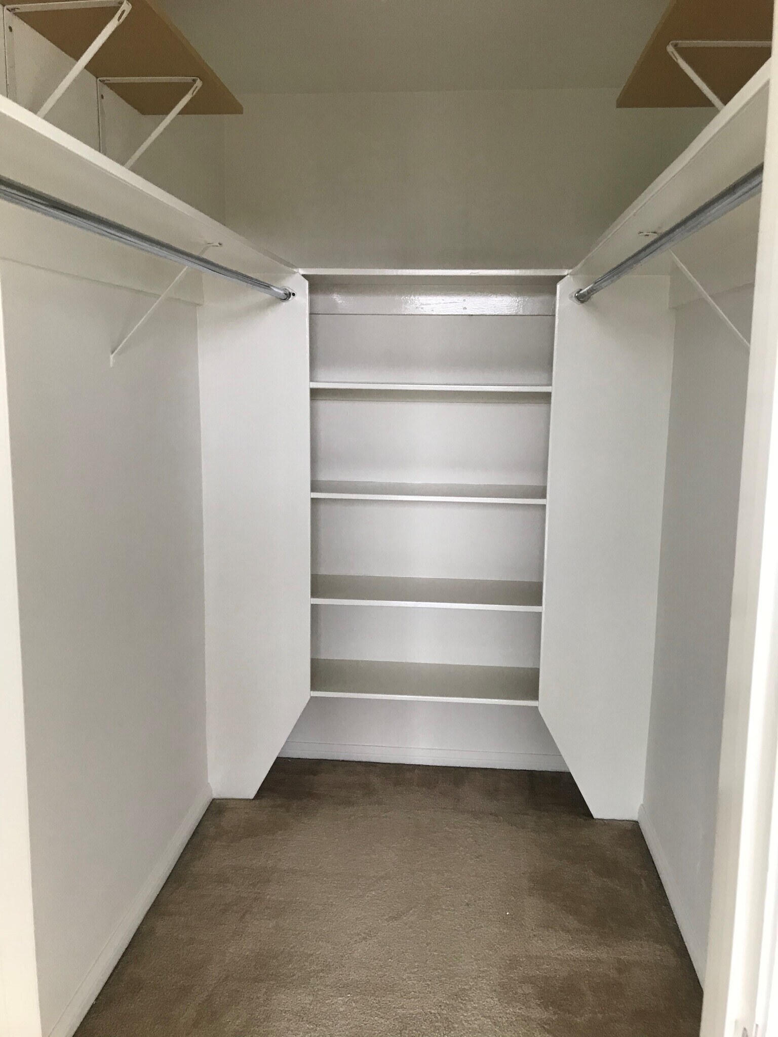 Closet (2nd bedroom) - 11044 Ophir Dr