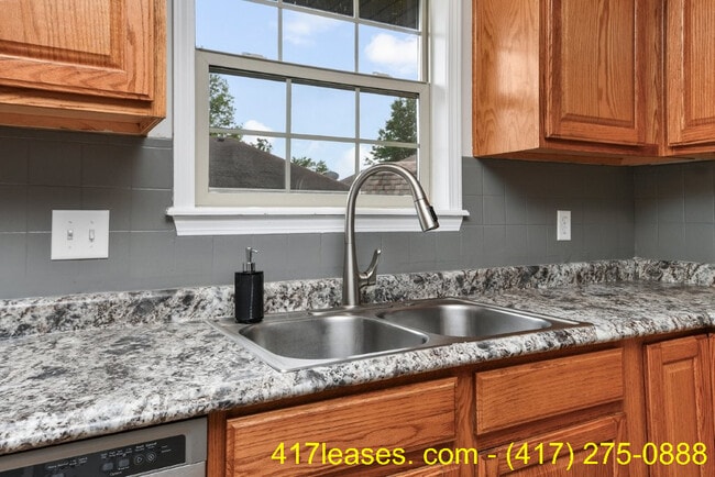 Building Photo - 5384 Soapberry Ct