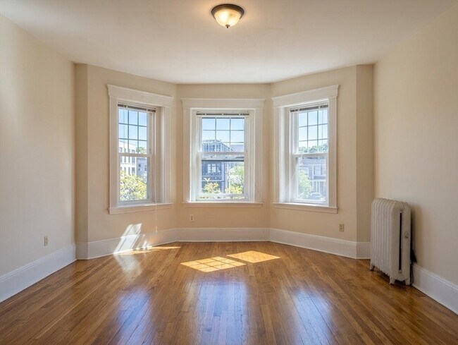 Building Photo - 1177 Commonwealth Ave