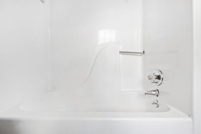 Building Photo - 3-Bedroom Home for in Cary – Close to Down...