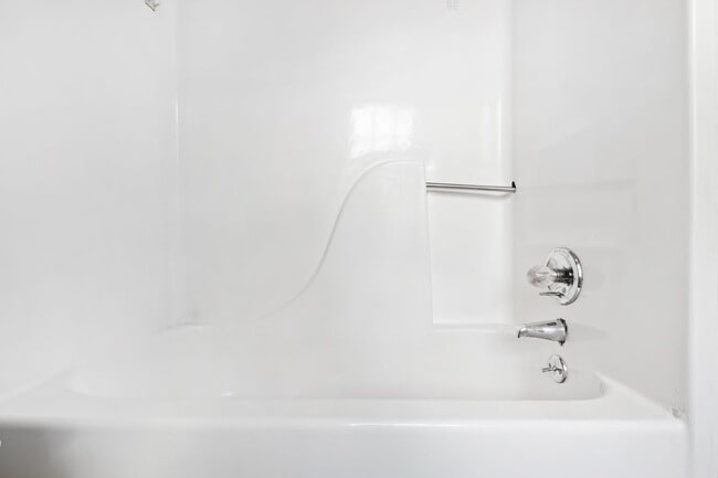 Building Photo - 3-Bedroom Home for in Cary – Close to Downtown!