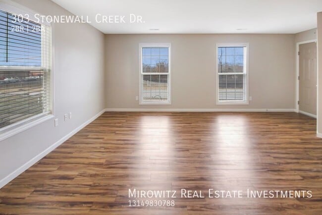 Building Photo - 303 Stonewall Creek Dr