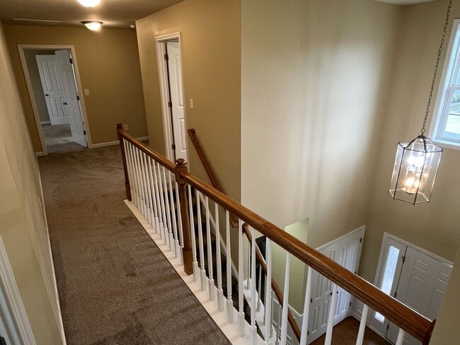 Building Photo - Spacious 4 Bed + Bonus Room Home in Concord
